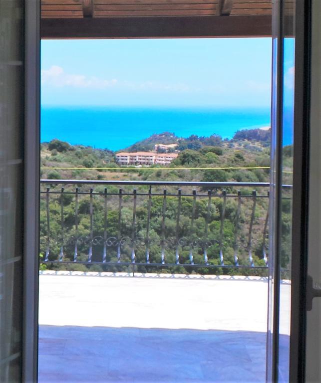 Fiore Hill Sea View Studios Vasilikí エクステリア 写真